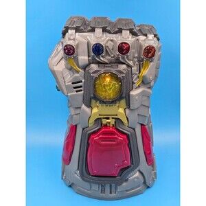 Hasbro Marvel Avengers Silver Infinity Gauntlet Fist Electronic Light and Sound